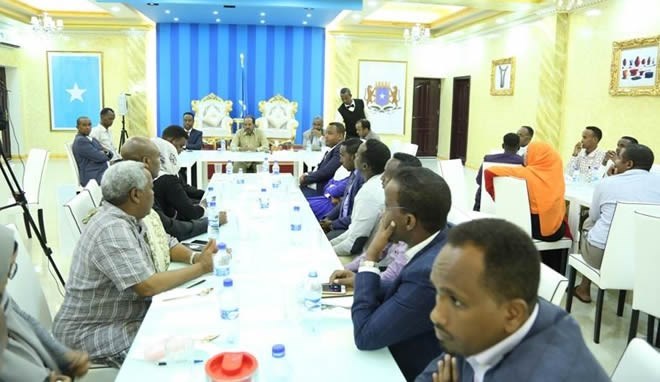 Xasan SHeekh oo ka dalbadey saxaafada cafis guud iyo mid gaar ahba/waa maxey sababta kusoo beegtey waqtigan?.