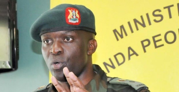 Askerigii ay dhawaan toogteen Al-shabaab oo Dawladda Ugandha ka hadashey.