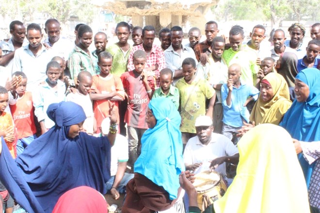 SHacabka ku nool Kismaayo oo muujiyey Taageerada ay u hayaan M/weyne FARMAAJO.