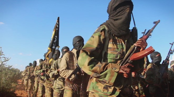 Kenyaan ka barbar dagaalamaya Al-shabaab oo Dawlada Kenya sheegtey in ay laayeen.