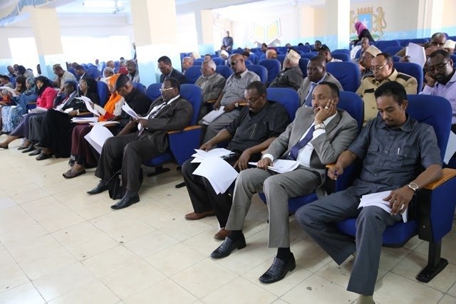 barlamaanka somalia