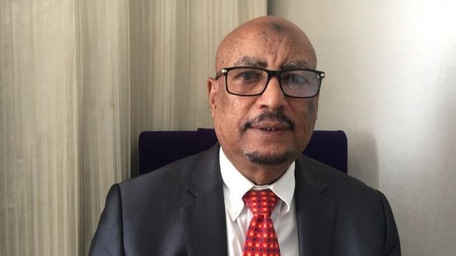 Feysal Cali Waraabe Gudoomiyaha Xisbiga UCID oo Dhaliilay Jaalkiisii Doorashada Muuse Biixi Cabdi.