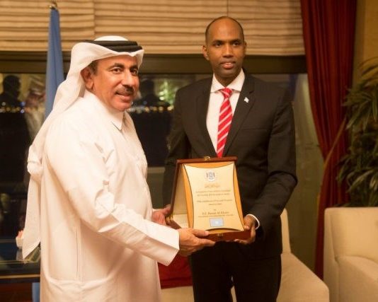 R/wasaare Xasan Cali Khayre iyo Wasiirka Arrimaha Debedda Dalka Qatar oo Labo Qodob ka Wada Hadley.