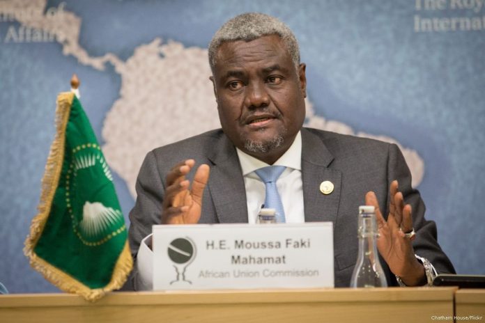 2017_5-12-Moussa-Faki-Mahamat34515259582_3479aec47a_o