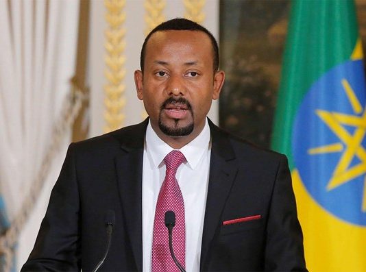 Abiyi Ahmed R/wasaaraha Ethiopia oo Wacad ku Marey La Dagaalanka Ciddii Dhawri Weyda Calanka iyo Wadajirka Itoobiya.