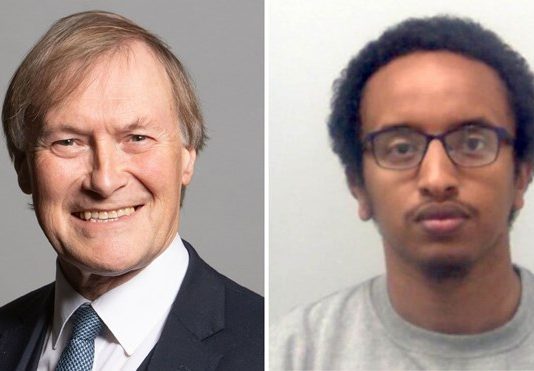 Nin Asalkiisu Soomaali Yahey oo Maxkamad Ku Taal Dalka UK ay ku Xukuntey Xabsi Daa’im Dil uu Geystay Awgeed.