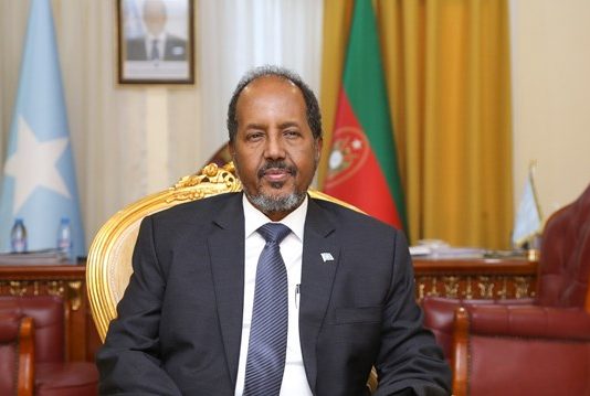 M/weyne Xasan Sheekh oo Caddeeyey in uu Taageero Ciidan Ka Dalbadey Dalka Safka Hore.