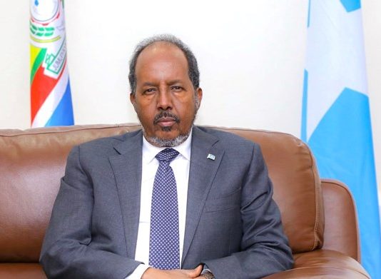 AUN Nabadoono Lagu Dilay Mesaggawaa oo Mweyne Xasan Sheekh Ka Hadley.