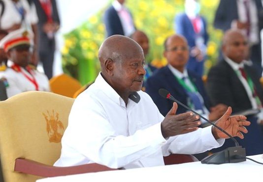 Madaxweyne Museveni Dalka Uganda oo Sheegay in uu Aaminsanyahey in la Xalin karo Dhibaatada Soomaaliya.