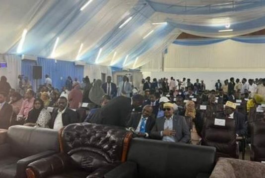 Qaban Qaabada Sanad guuradii 1’aad ee Kasoo wareegtey Markii La Doortey M/weyne Xasan sheekh oo Muqdisho kasocota.