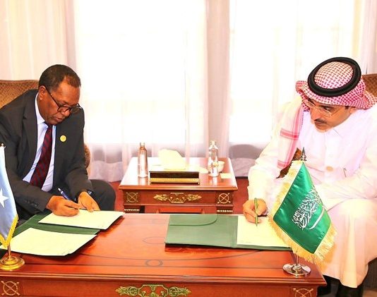 Dawladda Dalka Sucuudiga oo Ogolaatey in Dib u habeyn lagu Sameeyo Deynta ay ku Leedahey Soomaaliya.