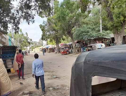 Magaalada Beledweyne oo Ciidamo aad u Hubeysan ay kala Xireen Isu Socodka Gaadiidka Dadweynaha.