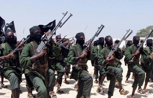 Degmada Deyniile ee G/banaadir oo Al-shabaab Weerareen Fariisimo Ciidamadu Ku Lahaayeen.
