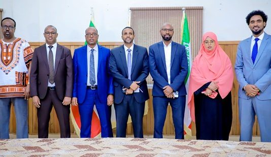 Xilliga Doorashada M/weynaha iyo Ururada oo Gudiga Doorashada Somaliland Ku Dhawaaqeen.