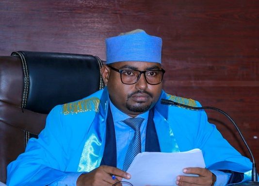 Afar Kamid ah Dad la Sheegay in Musuqmaasuq Loo Haysto oo Maxkamadda Gobolka Banaadir la Horkeenay.
