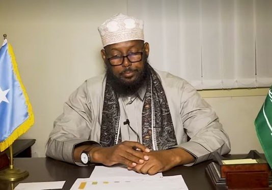Daawo: Wasiirka Diinta iyo Awqaafta Sh Muqtaar Roobow oo ka Hadley Dhibaatooyinka Sanadkan iyo Xajka.