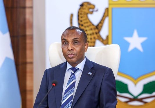 Daawo; Isku Shaadheyn Gaalafatey Qaar kamid ah Xukuumadda oo uu Sameeyey R/wasaare Xamze.