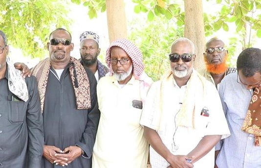 The elders of the Hawadale community announced a community meeting in Beledweyne.