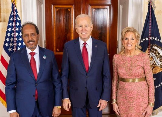 Mareykanka oo Loogu Baaqey in uu Wax ka bedelo Siyaasaddiisa Dagaalka Soomaaliya.