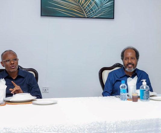 Odayaasha Dhaqanka Koofurgalbeed oo Madaxweyne Xasan Sheekh ka Codsadey in ay ku Taageeraan Dagaalka Al-shabaab.