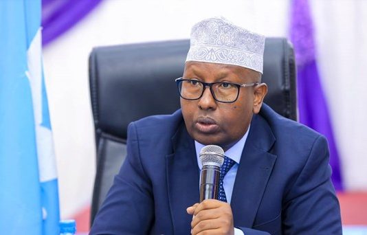Wasiir Axmed Macalim Fiqi oo Sheegay in Puntland aaney Qeyb ka Noqondoonin Heshiiska Doorasho ee Golaha Wadtashiga Qaran.