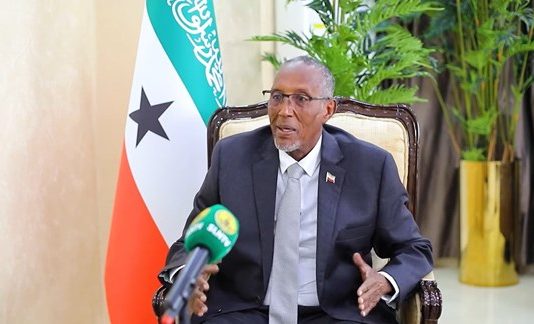 M/weyne Muuse Biixi oo Mar kale Sheegay in aan Ethiopia Deked La Siineyn Balse Saldhig Ciidan Laga Kireynayo.