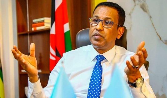 Safiirka Soomaaliya u Fadhiya Dalka Kenya oo Walaac ka Muujiyey Khatarta Ka Dhalan karta Weeraro Loo Geysto Maraakiibta Mareysa Badda Cas.
