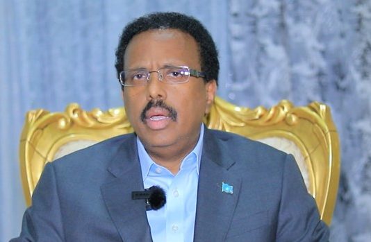 Madaxweynihii Hore Maxamed Farmaajo oo Ka Hadley Safar Hakad ku Yimid uu ku Tagi Lahaa Laascaanood.