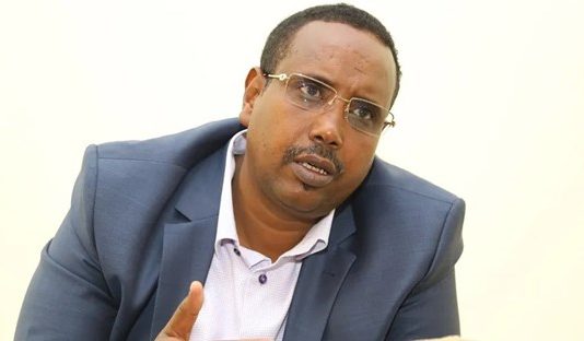 Madaxweynihii Hore ee Ismaamulka Soomaalida Cabdi Maxamuud Cumar oo Sheegay in uu Kamid yahey Shacabka DDS.