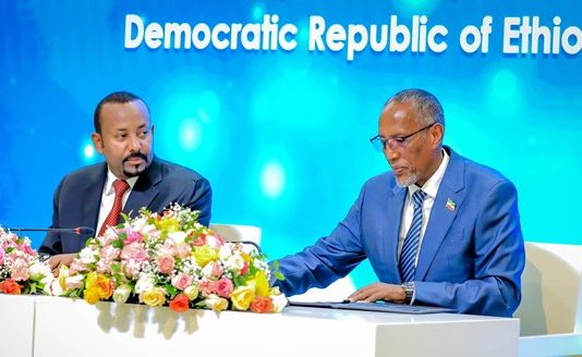 Waddamo Raba in ay Farageliyaan Isfahamkii Abiy Ahmed iyo Muuse Biixi oo Somaliland u Digtay.