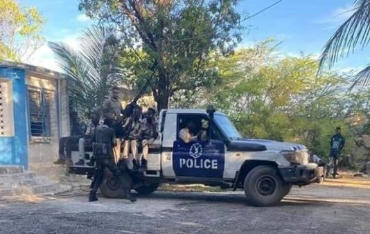 Rag ka Tirsanaa Al-shabaab Muqdishana Nabadoon ku Diley oo Ciidanku Soo Qabteen.