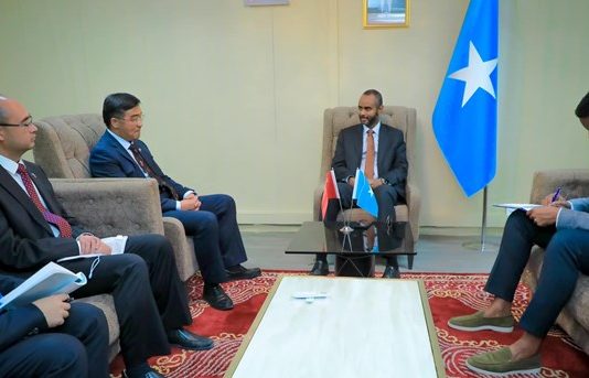 Xoojinta Dadaalada Difaaca iyo Ka Hortagga Argagixisada oo Soomaaliya iyo Shiinuhu Ku Heshiiyeen.