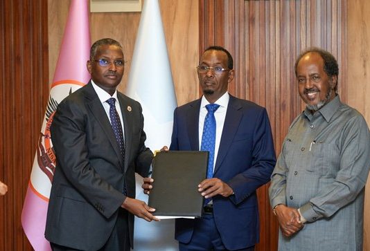 President Hassan Sheikh transferred the position between the former director of NISA and the new one.