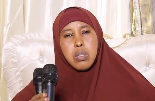 Dhageyso: Mama Qaali Guhaad oo Sheegtay in ay La soo Darseen Wel Wel iyo Xanuunno ay ka Qaadey Caddaalad u Raadinta Gabadheedii Ikraan.