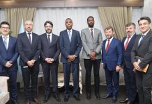 Danjiraha Dalka Turkiga iyo Madaxda Shirkadda Favori oo Ra’iisal Wasaare Xamze kala Hadlay Horumarinta Garoonka Aadan Cadde.