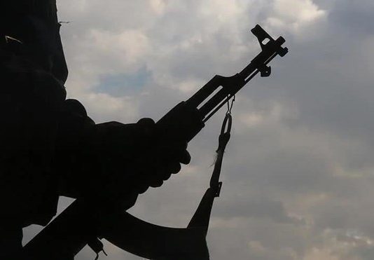 Two Kenyan soldiers killed in landmine explosion near Liboye.