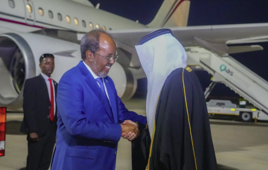 Madasha Dooxa Fooram oo Madaxweyne Xasan Sheekh Ka Qeybgelayo kadib Casuumaad uu ka helay Dawladda Qatar.