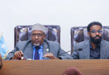 Xubno Ka Tirsan labada Aqal ee Barlamaanka Federalka oo Laga Joojiyey Kulamada kadib ishortaagga Hawlaha Barlamaanka.