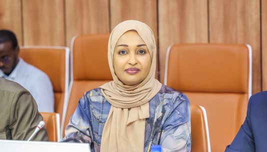 Wasiirada Qoyska Khadiija Al-Makhsuumi oo ku Baaqday in La Dhawro Saamiga Haweenka iyo Dadka Naafada ee Doorashada Galmudug.
