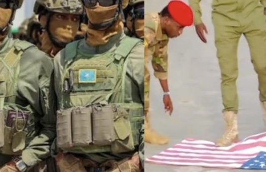 The Somali Ministry of Defense said it had arrested soldiers who were allegedly standing on the American flag.