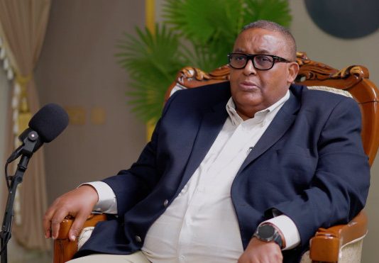Former Prime Minister Omar Abdirashid proposes dialogue between the Federal Government and Puntland.