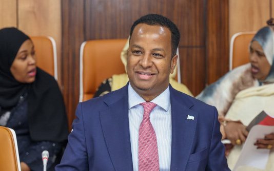 Xadgudubka Nidaamka Yuhuudu kula Kacayaan Masjidka Barakeysan ee Al- Aqsa oo Dawladda Soomaaliya Cambaareysay.
