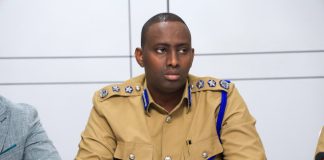 Banadir Regional Police enter a Mogadishu hospital to save a mother and her child.