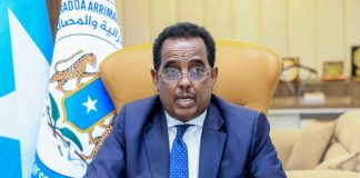 Hadallo uu Jeediyey Hoggaamiye Saciid Dani oo Wasiirka Arrimaha Gudaha Cali Xoosh Si Kulul uga Jawaabay.