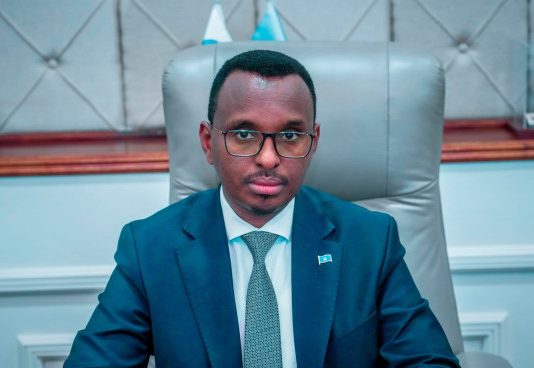 The open recruitment system for government jobs—which the Auditor General has rejected—contravenes the country’s laws and the independence of the Office of the Auditor General.