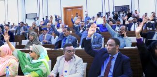Wareegtadii Ra’iisal Wasaaraha ee Agaasime Waaxeedyada oo Barlamaanka Federalku Waxba kama Jiraan Ka Dhigay.