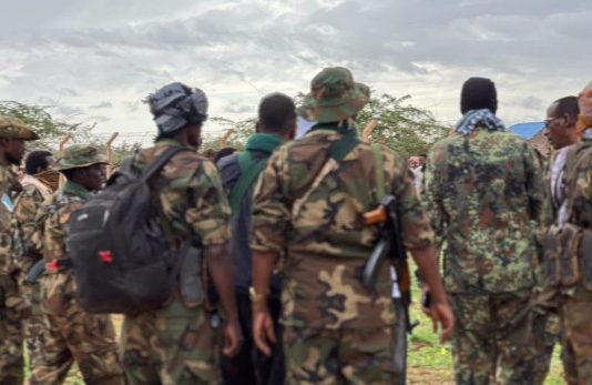 Cabdirashiid Janan oo Nairobi u Dhoofay Kadib Markii uu Ciidamadii ku Wareejiyey Jubaland.