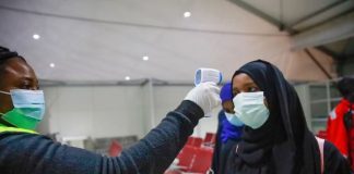 Muwaadin La Safray Qof u Geeryooday Xanuunka Ebola oo Soomaaliya Karantiishay.